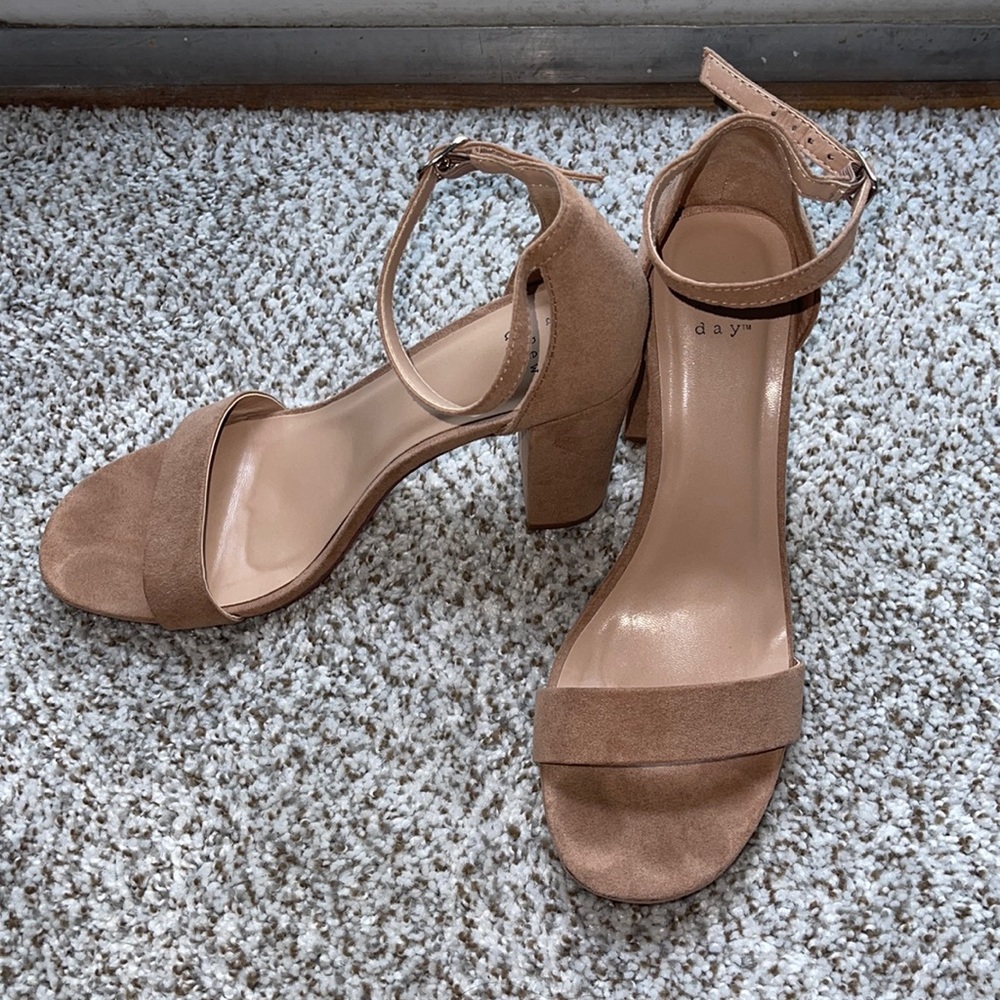 Nude heels
